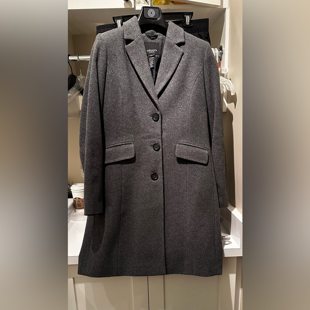Sophisticated Women's Charcoal Coat